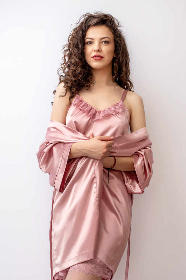Malika Fashion Set Pijama Selena Furou Si Halat Cu Dantela